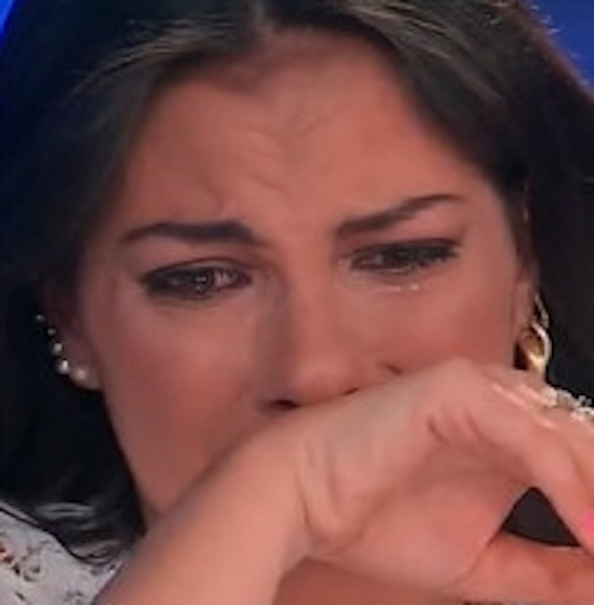 Grande emozione durante l’ultima puntata de Affari Tuoi