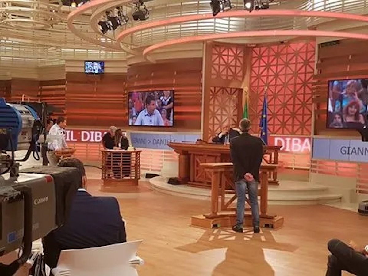 Forum, i due attori sono Ilaria di Temptation Island e Giacomo di Uomini e Donne