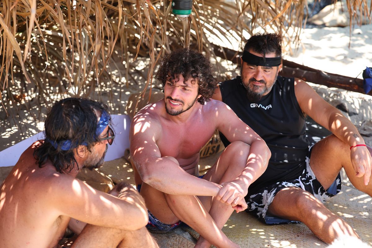 Isola dei Famosi 2023, per il sondaggio esce Christopher Leoni