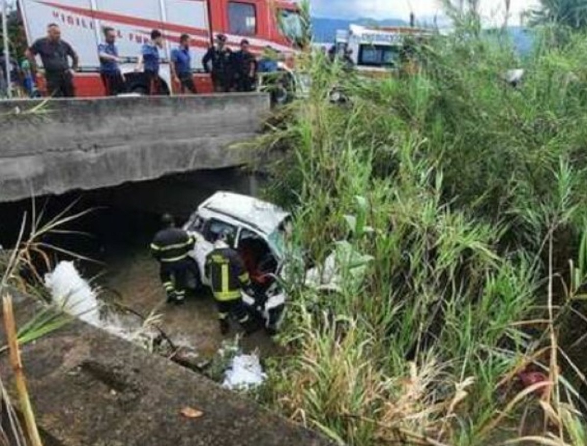 Reggio Calabria incidente sulla provinciale: morti mamma e figlio