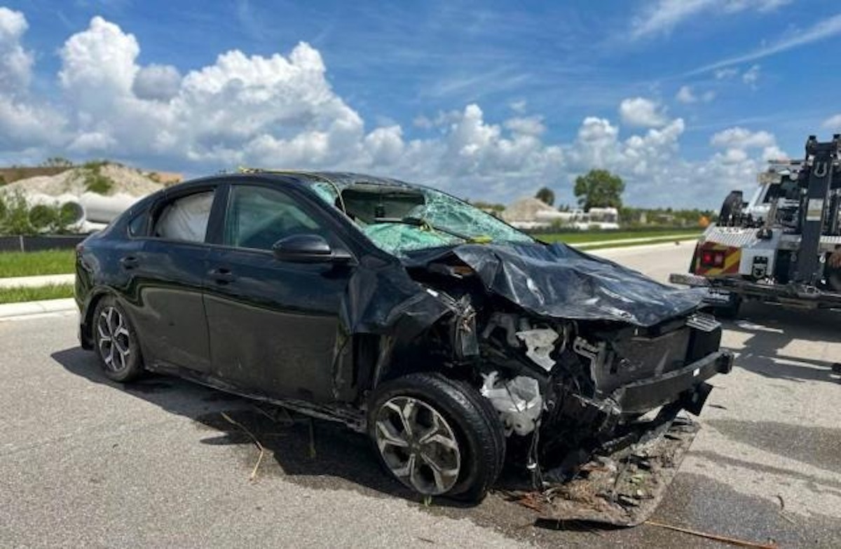 Con l'auto in un laghetto, morti 5 adolescenti