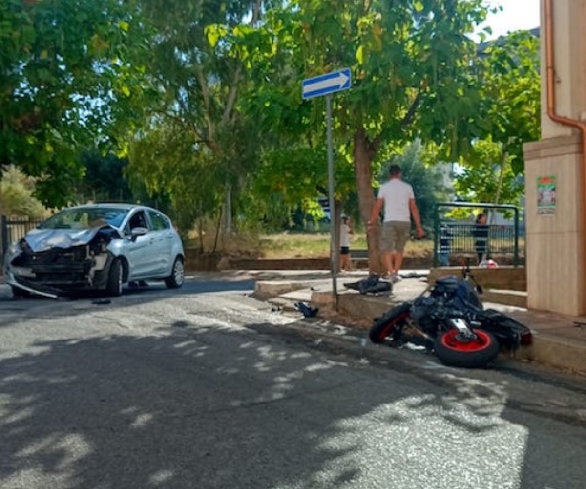 Corigliano incidente stradale muore giovane di 26 anni 