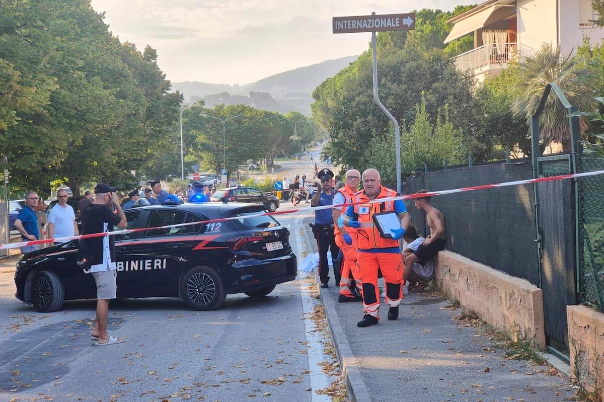 Sirolo (Ancona): 23enne ucciso con la fiocina in strada