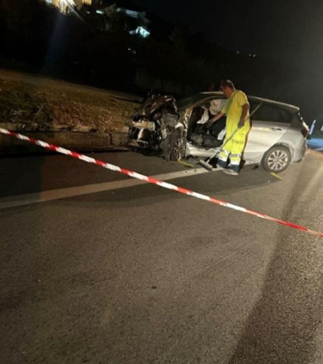 Chieti terribile incidente stradale morta una donna e quattro feriti 