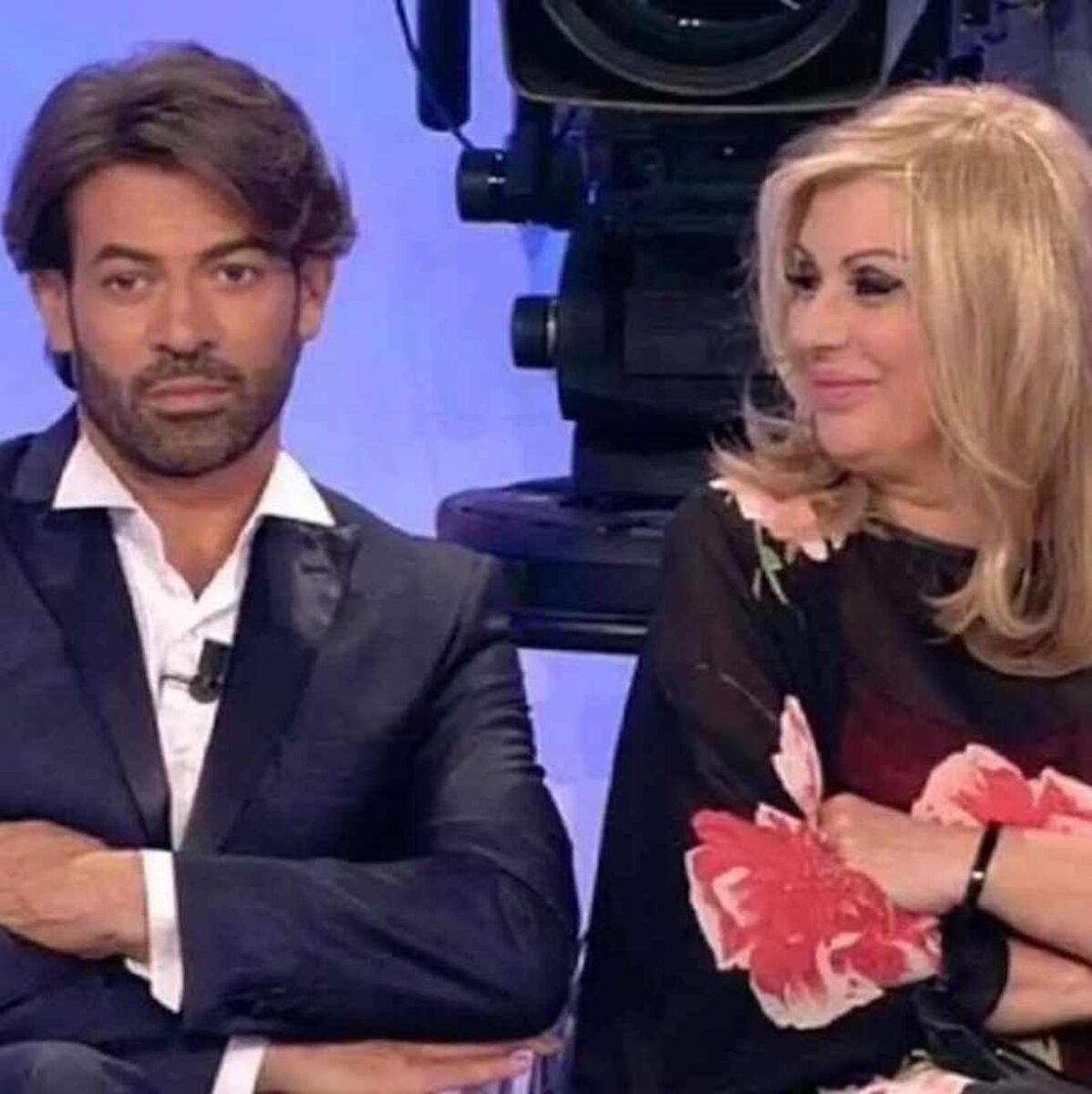 Maria De Filippi ferma la registrazione di Uomini e Donne