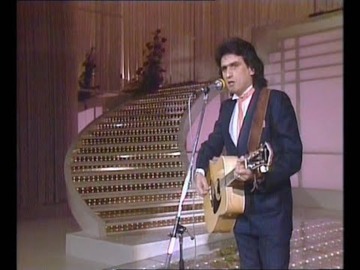 È morto Toto Cutugno, il cantante aveva 80 anni 