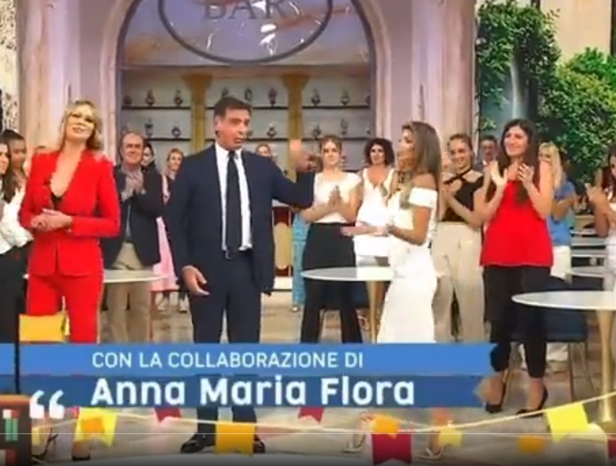  I Fatti Vostri esordio con gaffe per Tiberio Timperi e Anna Falchi