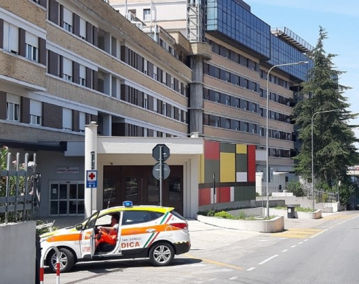 Fermo fratello e sorella morti a distanza di due giorni colti da infarto