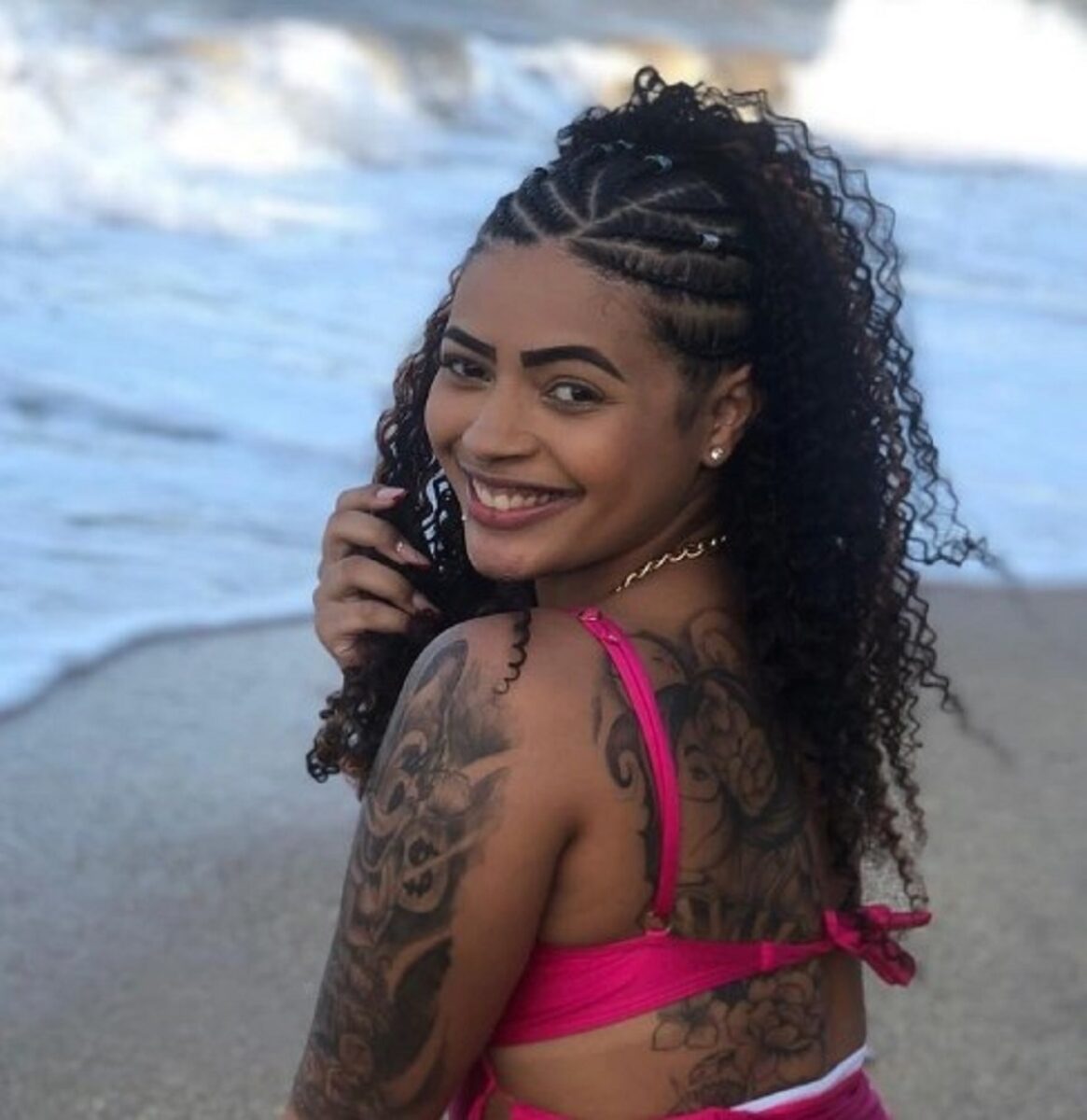 Samynha Silva l'influencer è stata uccisa mentre usciva da un nightclub in Brasile