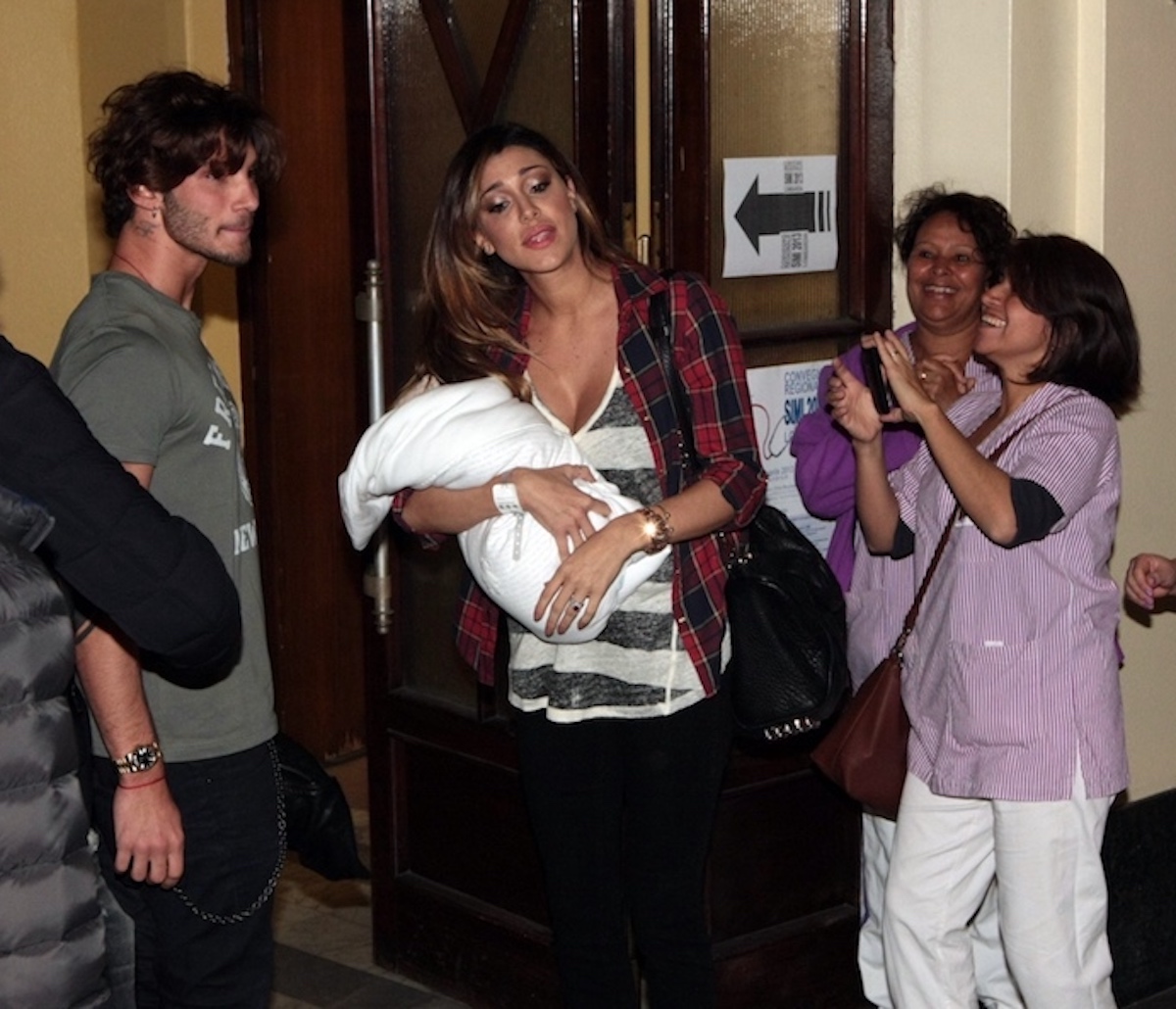 Belen Rodriguez età altezza peso misure fidanzato figli ex famosi