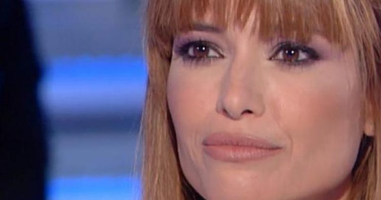 Carlotta Mantovan a Domenica In: il ricordo di Fabrizio Frizzi ...