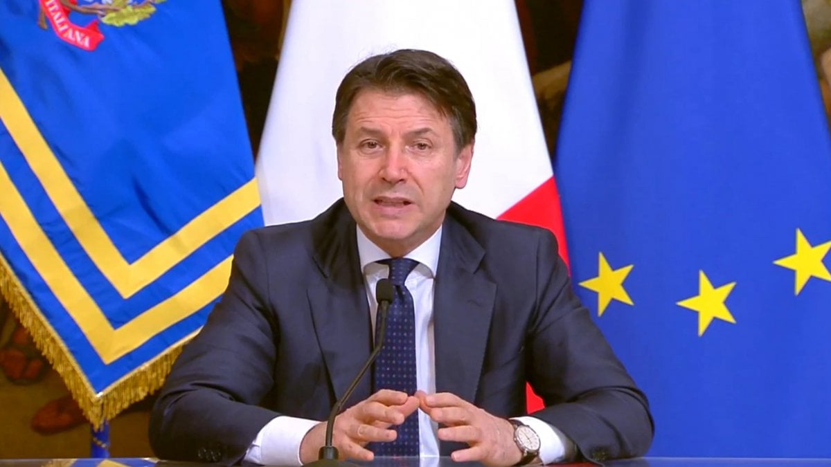 coronavirus conte fine misure aprile maggio
