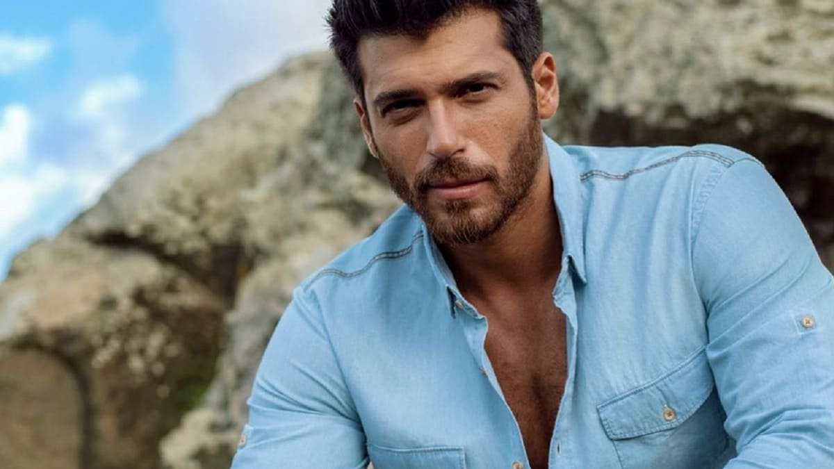 Can Yaman Capelli Lunghi Nuovo Look Foto Instagram