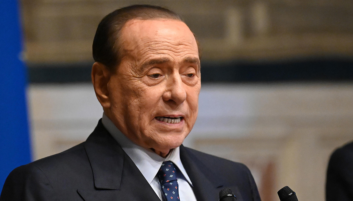 Silvio Berlusconi ricoverato 11 maggio