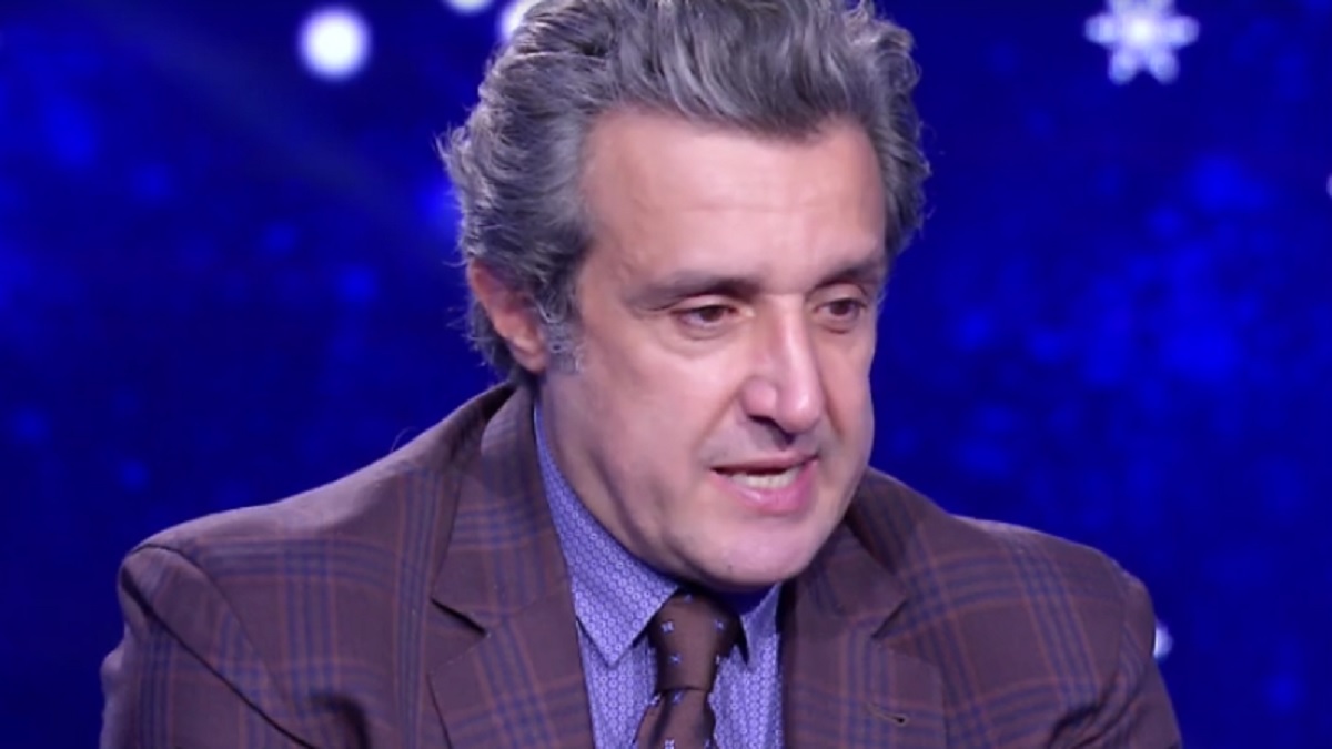 Flavio Insinna L'Eredità Campione Paolo Gita Sangue
