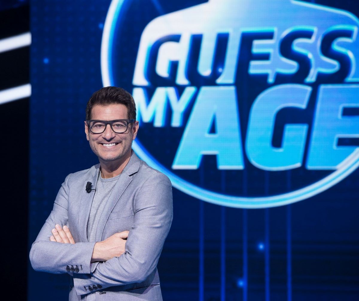 Enrico Papi Via Tv8 Guess My Age Successore Max Giusti