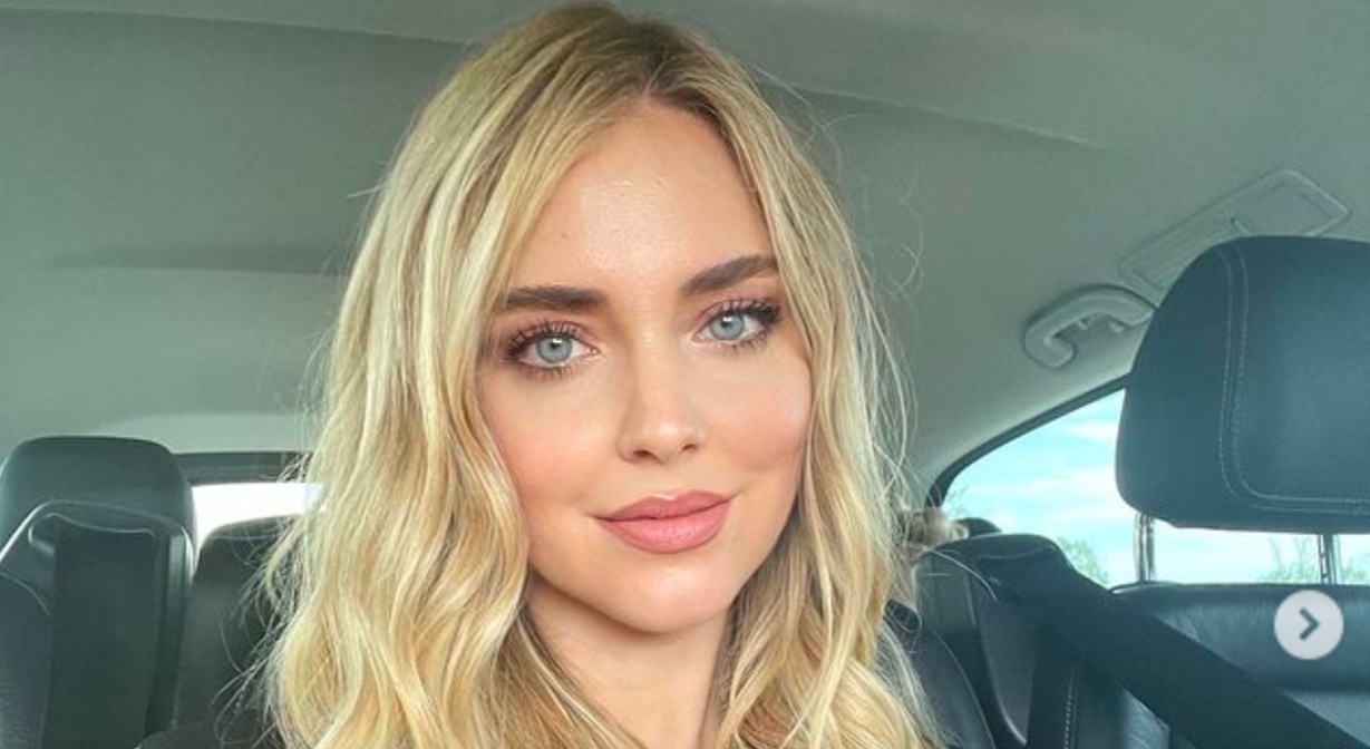 Chiara Ferragni vaccino polemica
