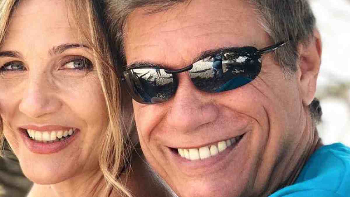 lorella cuccarini marito