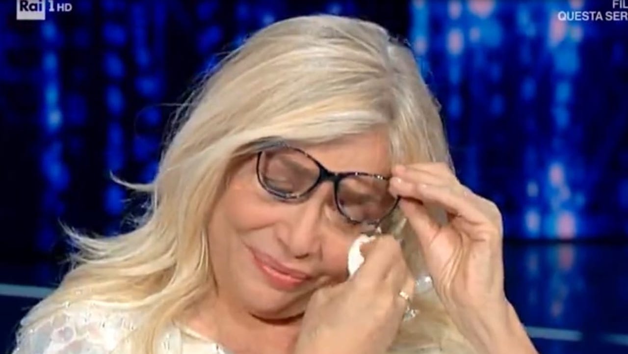 domenica in ultima puntata lacrime
