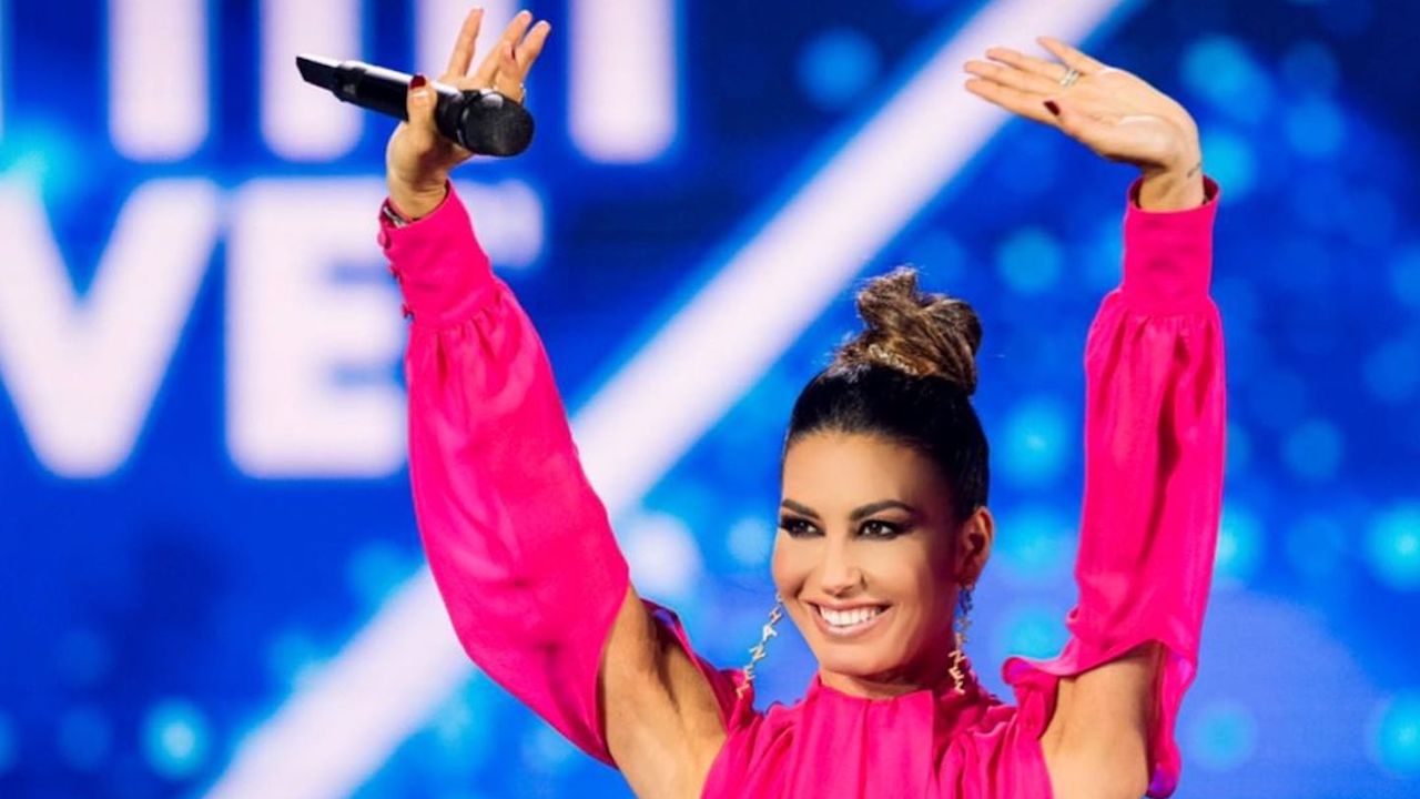 Elisabetta Gregoraci battiti live