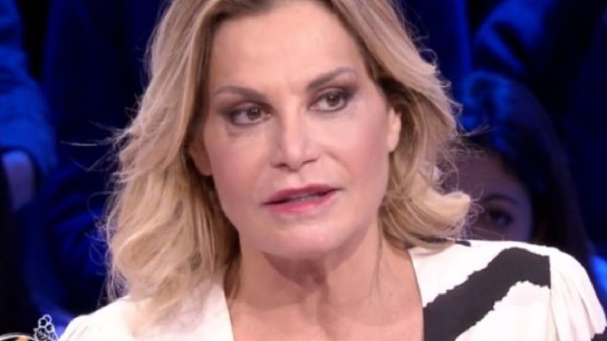 Simona Ventura Furia Incendi Sardegna