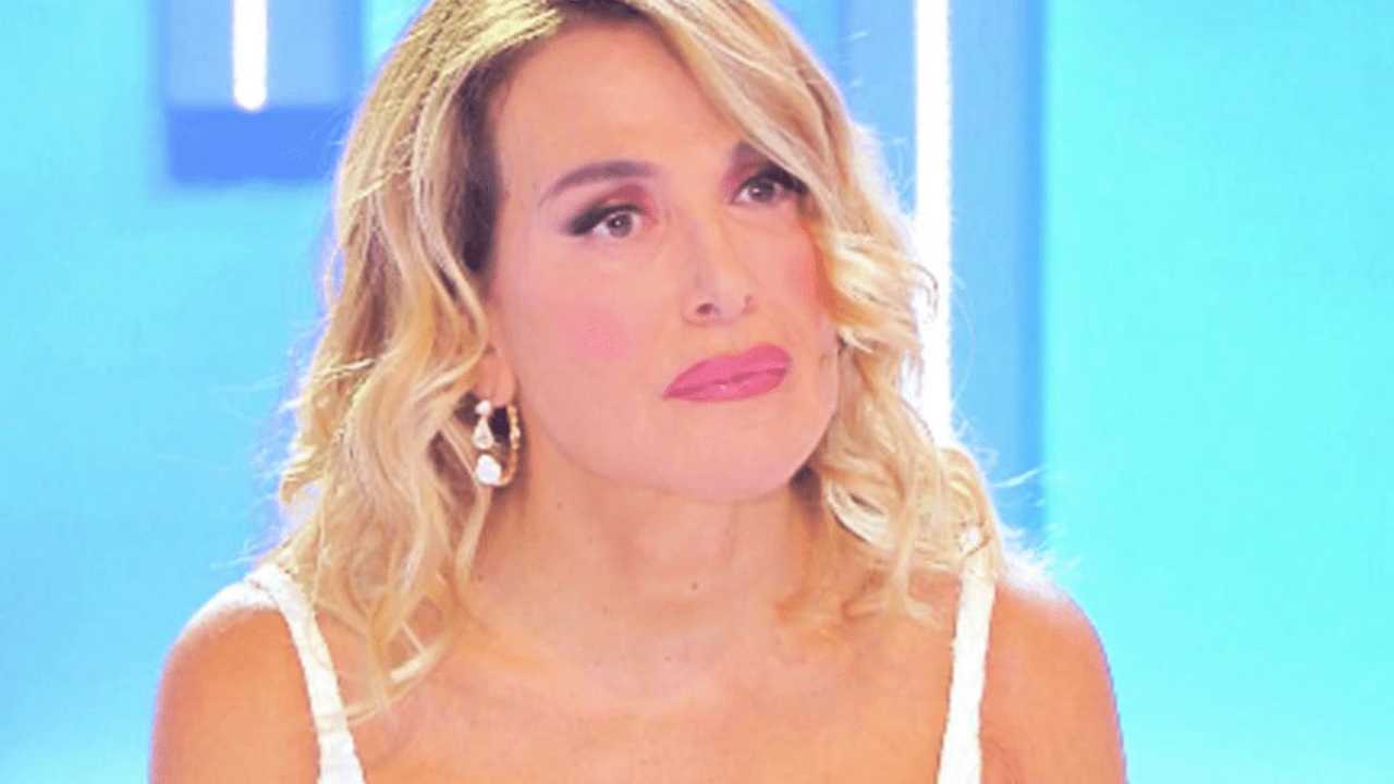barbara d'urso raffaella carrà morta ricordo polemica