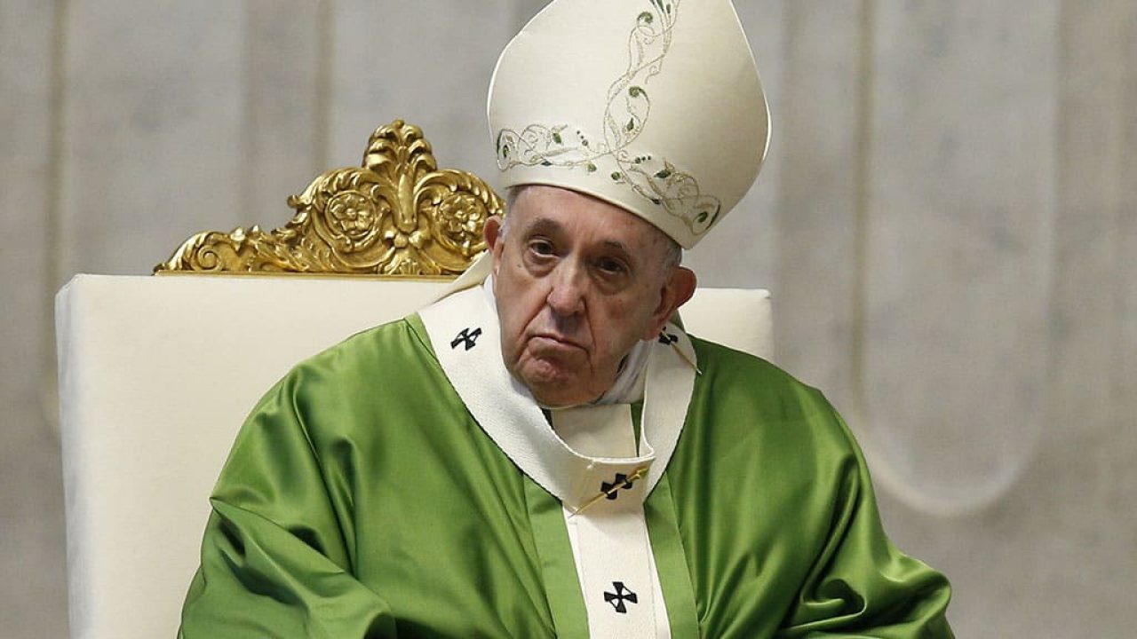 Papa Francesco operazione colon
