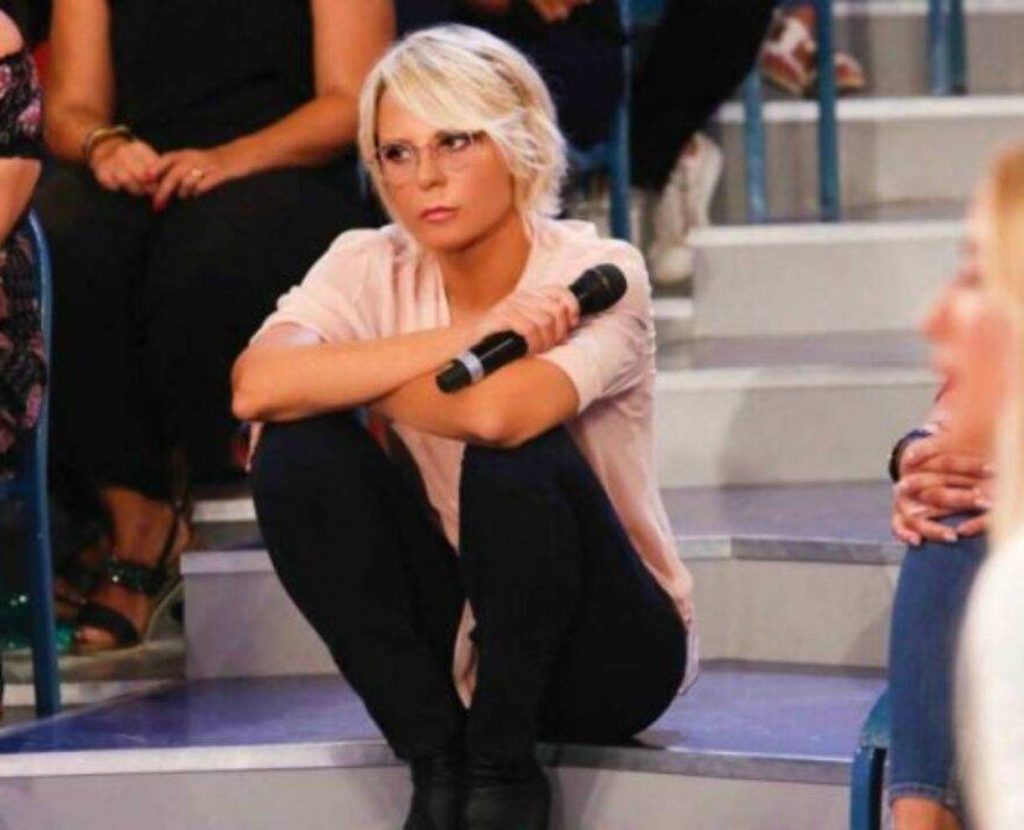 Maria De Filippi Uomini e Donne tronista trans