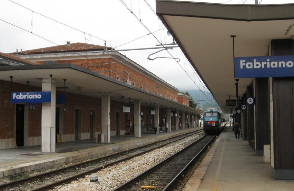 stazione fabriano 