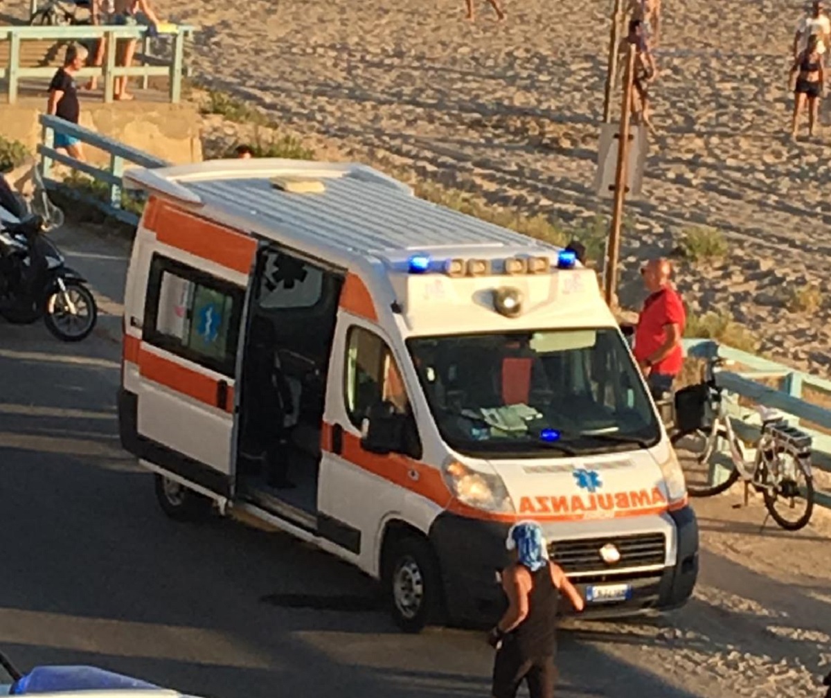 morta spiaggia vittoria 