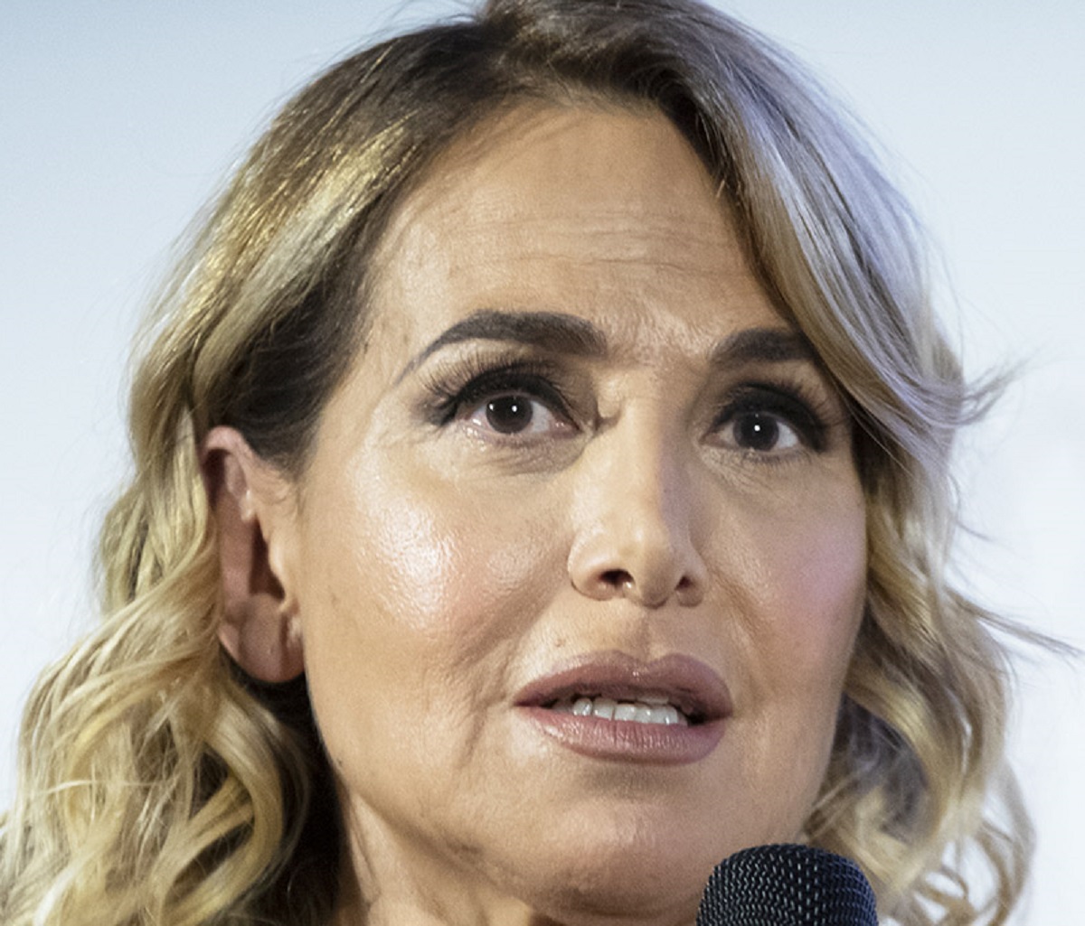 Barbara D'Urso ridimensionamento programmi opinionista depresso
