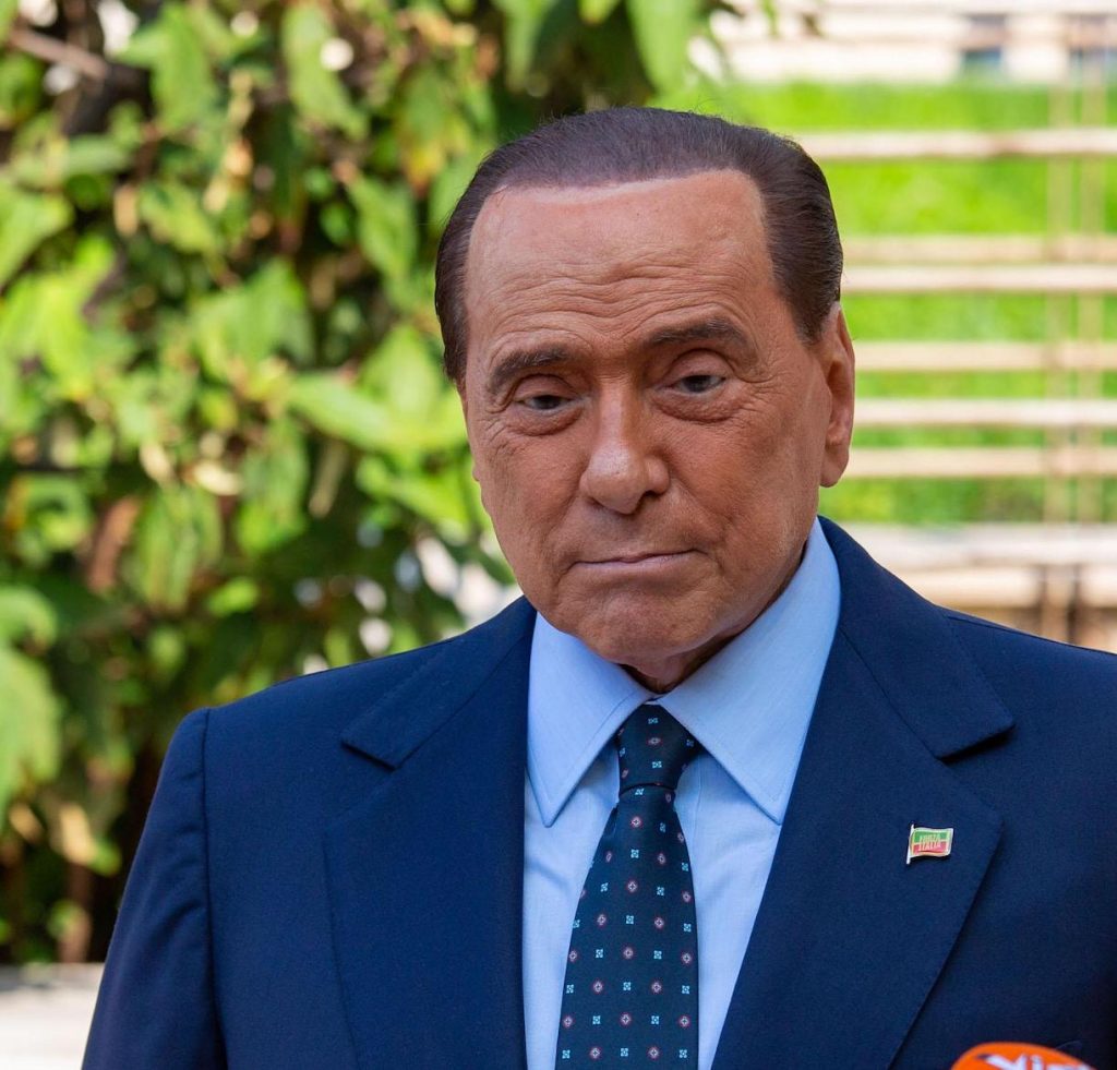 Silvio Berlusconi ricoverato san raffaele