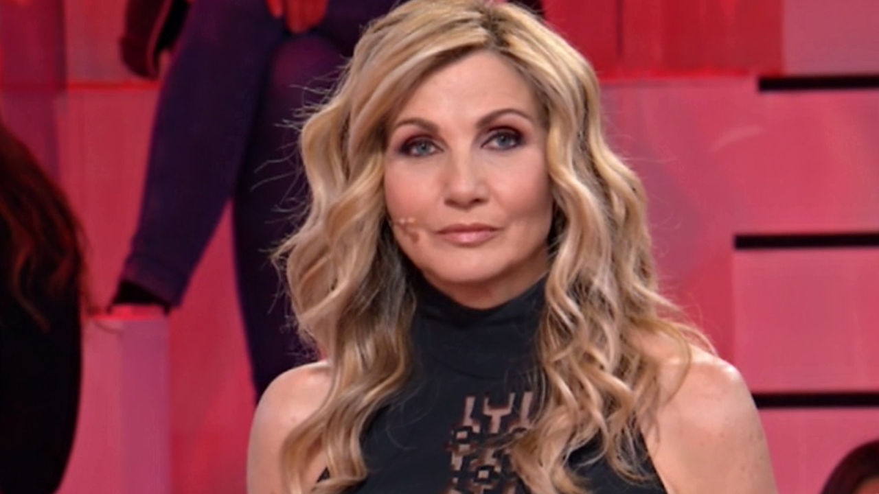 lorella cuccarini amici 21 polemiche
