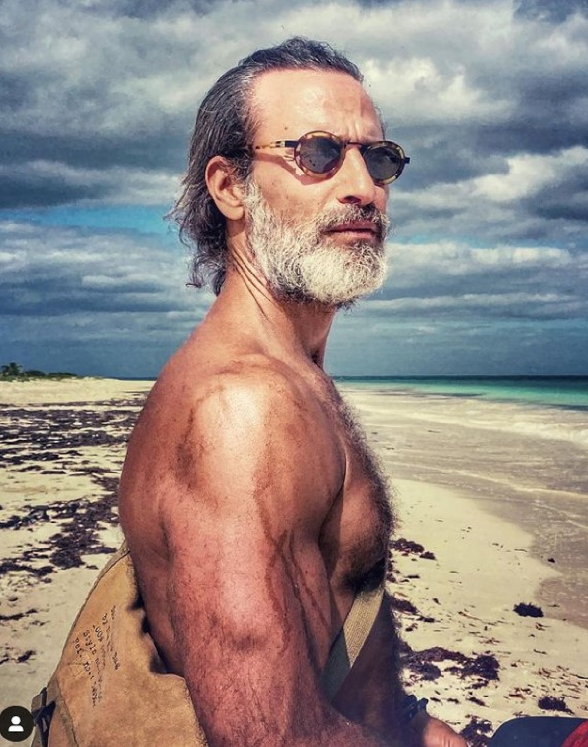 Raz Degan 