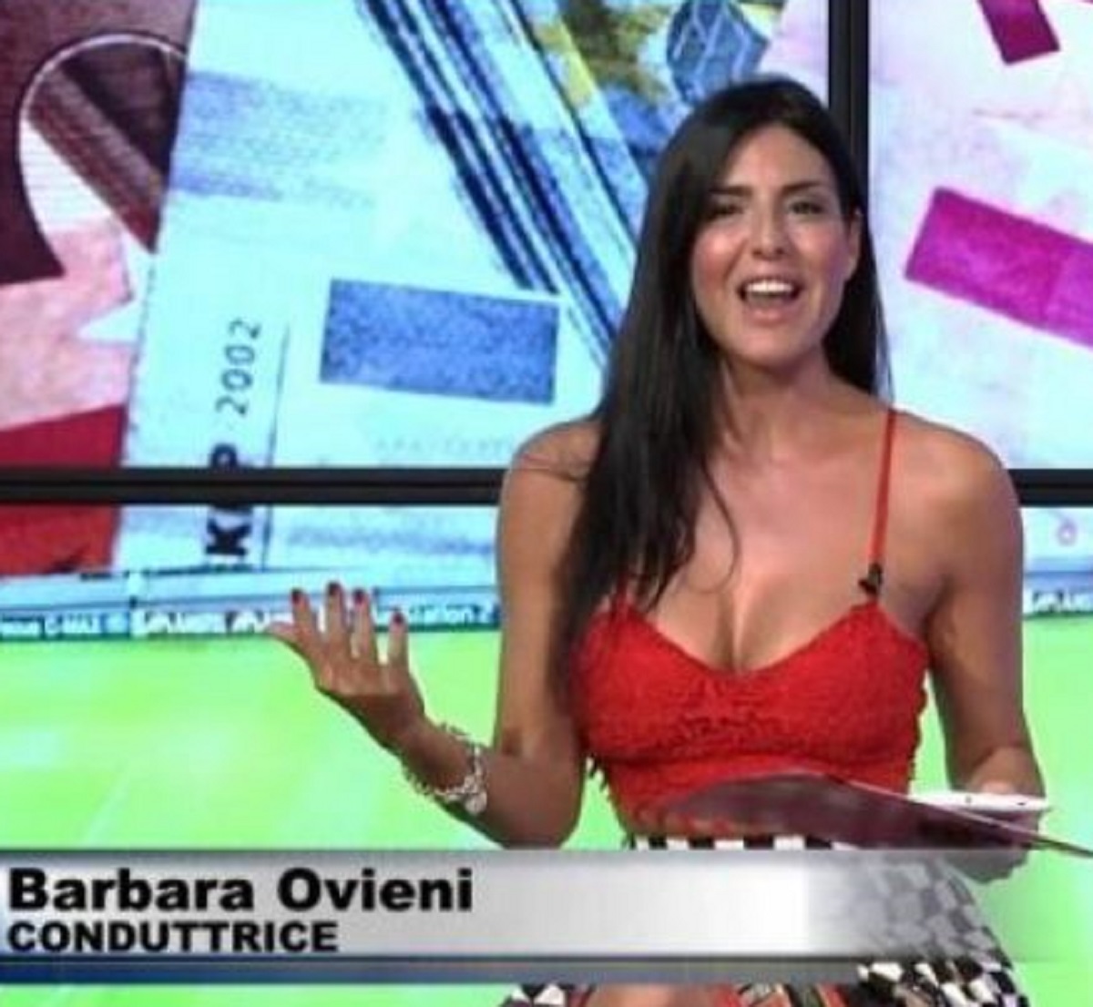 Barbara Francesca Ovieni Moreno Donadoni bacio red carpet Venezia