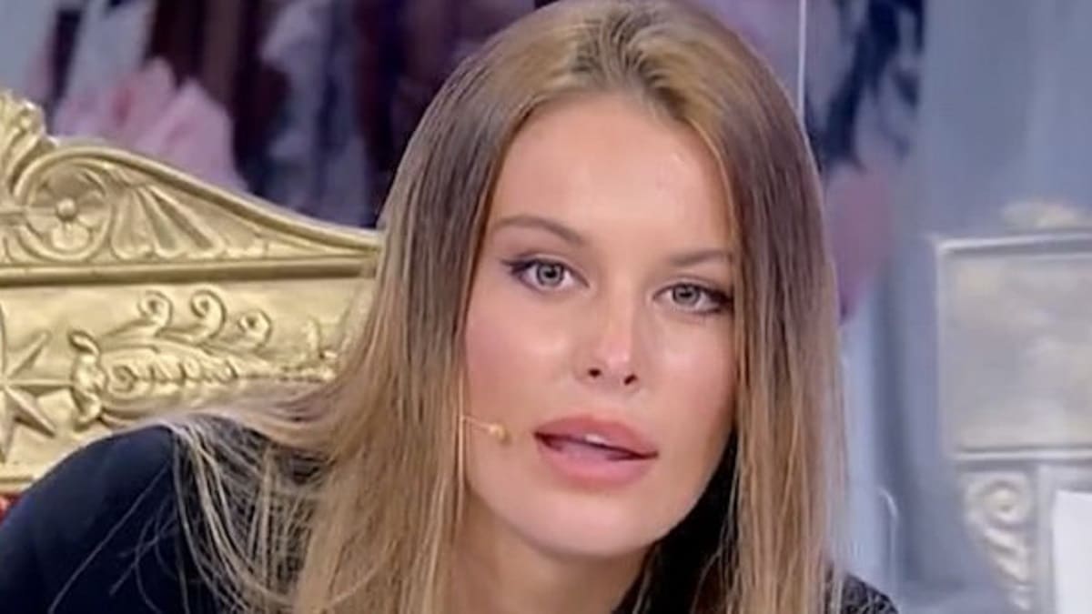 Sophie Codegoni GF Vip 6 Attacco