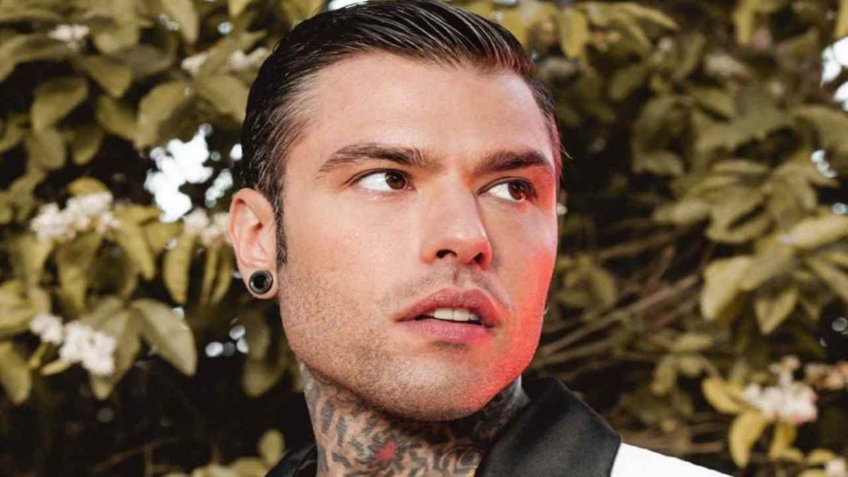 Fedez Querela Consigliere Lega