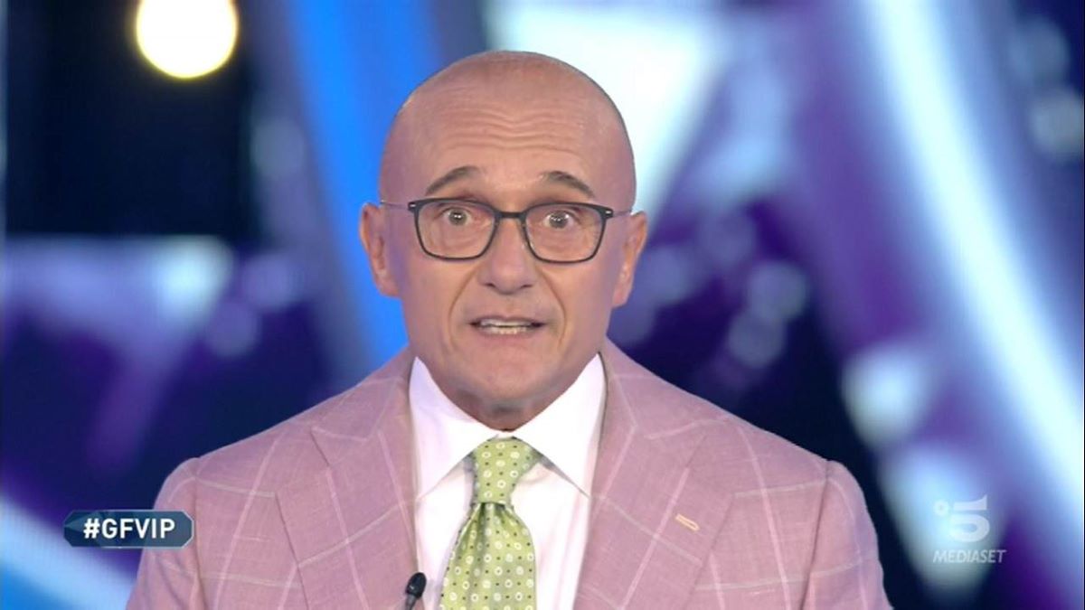 Grande Fratello Vip Flirt Sophie Codegoni Gianmaria Antinolfi