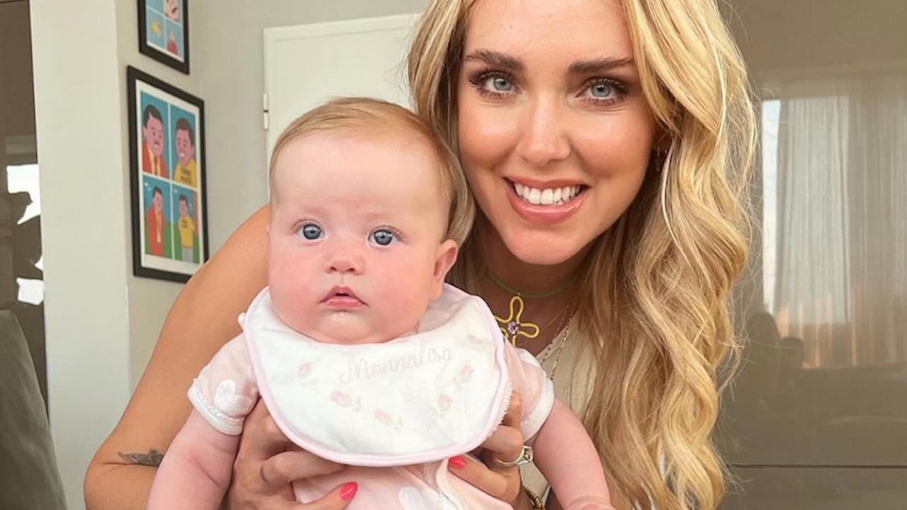 Chiara Ferragni figlia Vittoria ancora ospedale