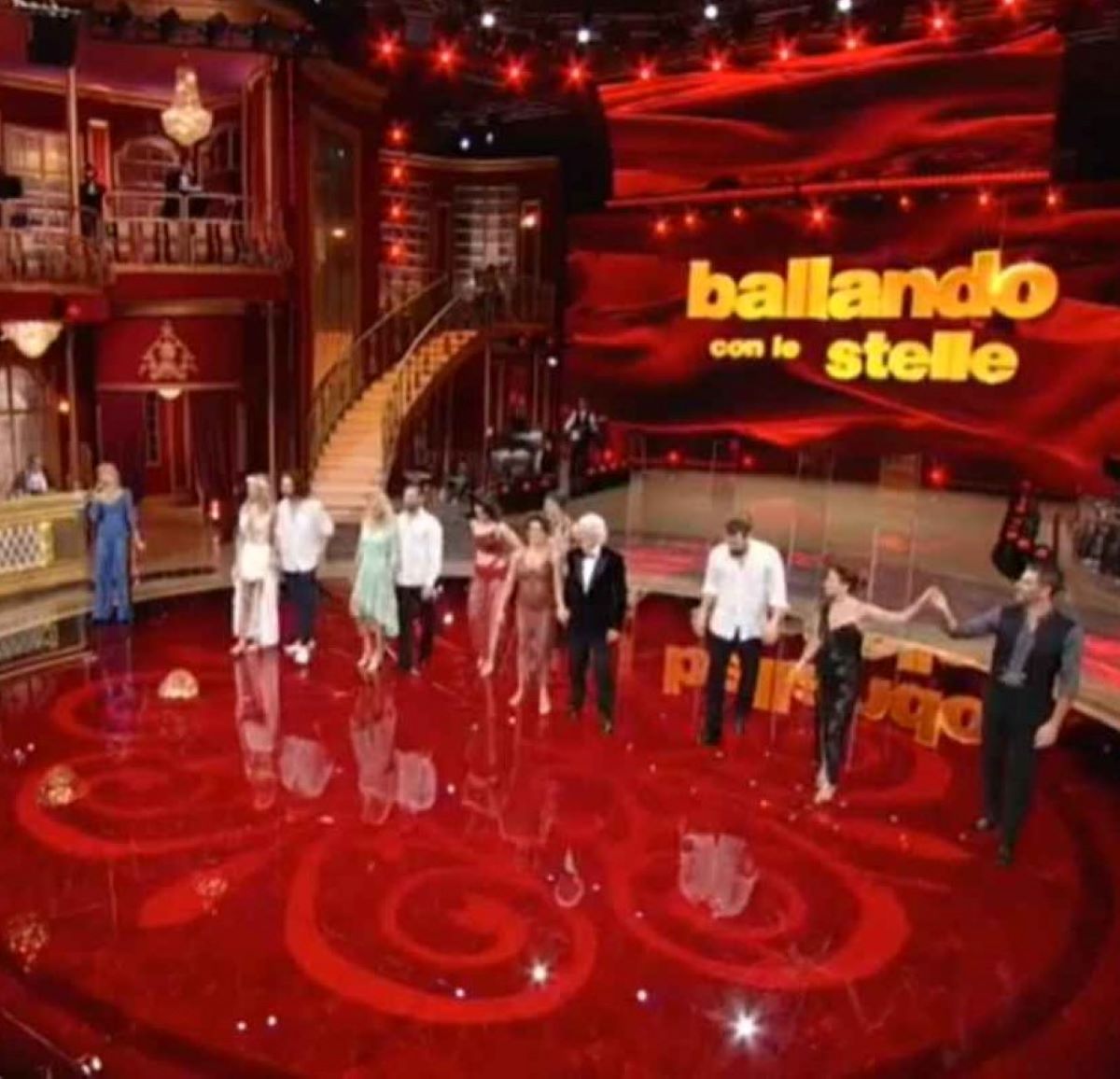 Ballando con le stelle Milly Carlucci Critiche Assenze Cast