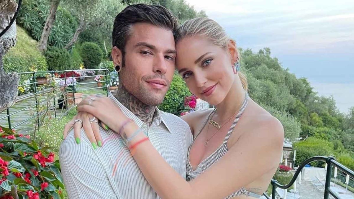 Fedez Regalo Compleanno Chiara Ferragni Collana