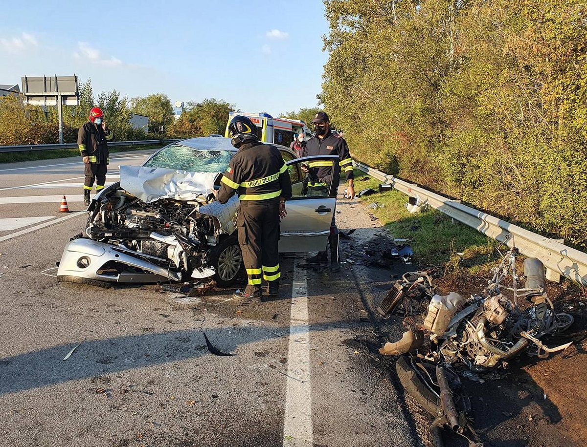 Ferrara Giampaolo Maneo 68 anni morto incidente moto