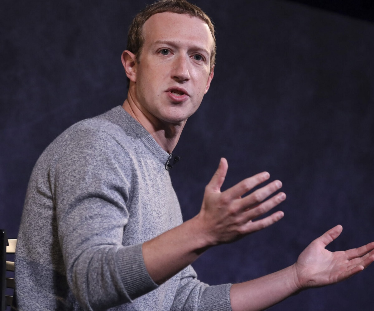 Mark Zuckerberg Facebook cambio nome indiscrezione