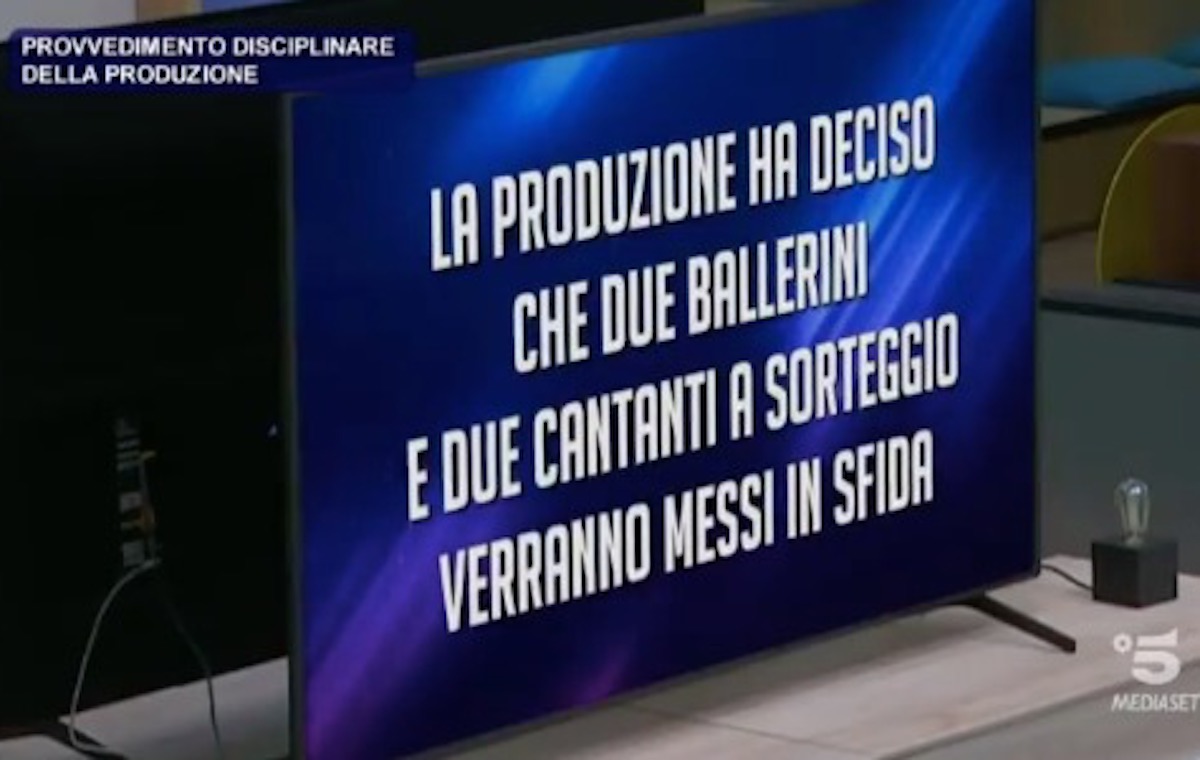 amici 21 sfida punizione casetta sporca