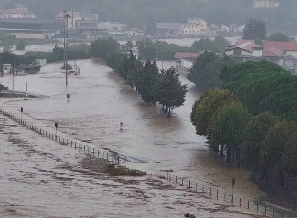 Maltempo Liguria record precipitazioni Cairo Montenotte allerta