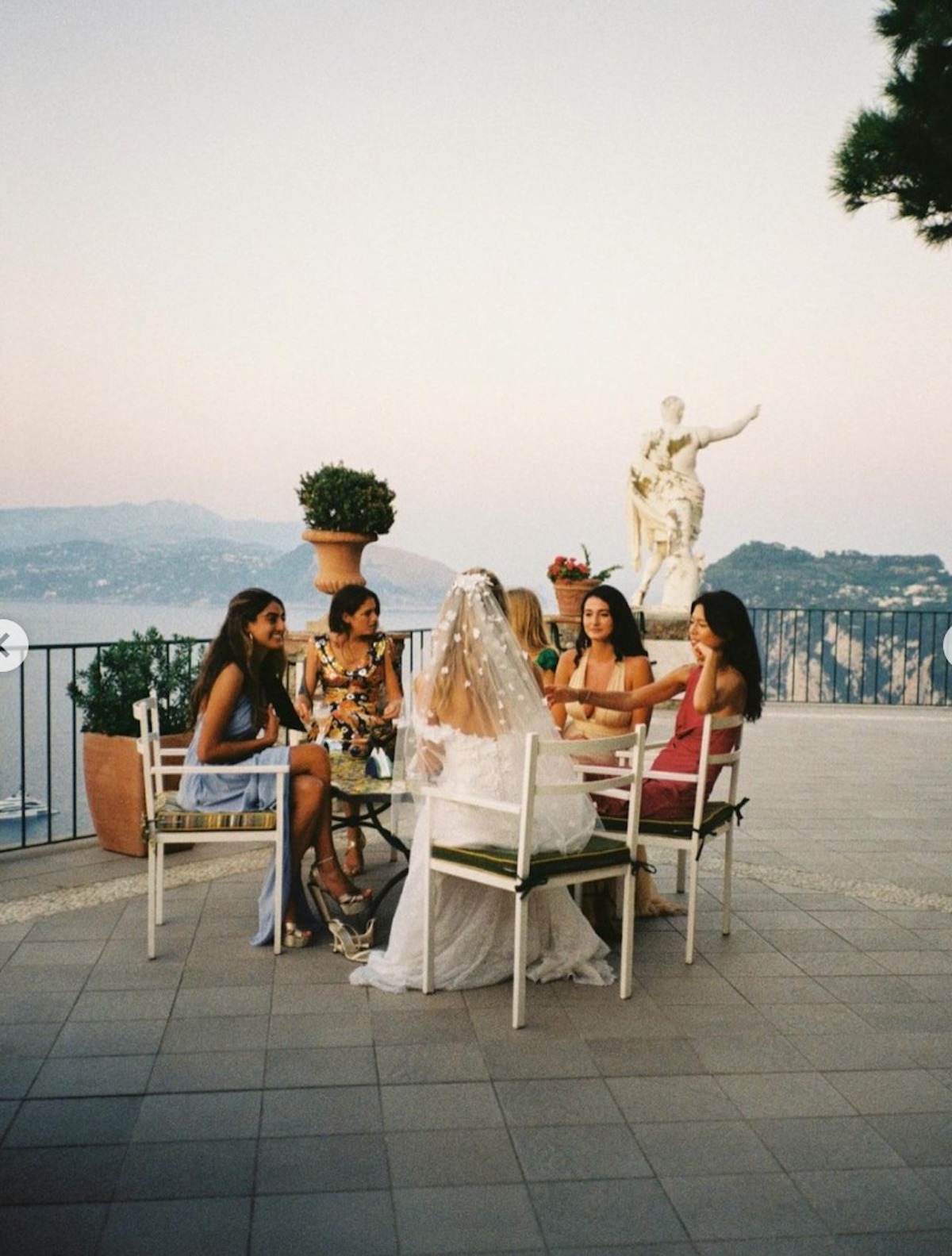 gabriella de givenchy matrimonio capri