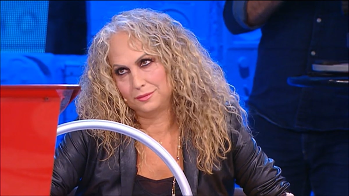 Alessandra Celentano Attacco Amici 21 Allievi Dario Schirone