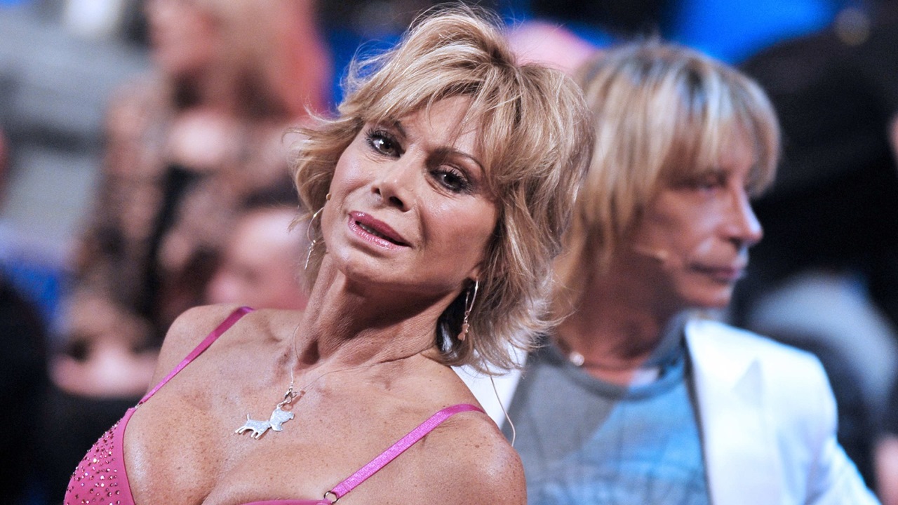 carmen russo enzo turchi sfrattati