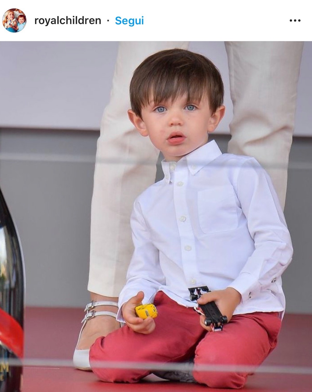 charlotte casiraghi figlio raphael