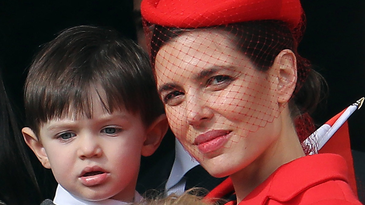 charlotte casiraghi figlio raphael